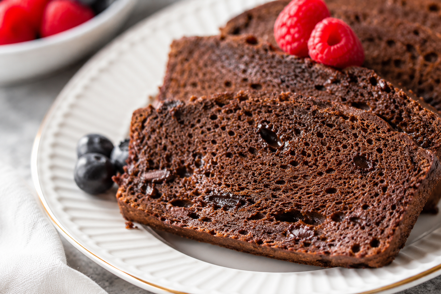 Healthy Chocolate Yogurt Cake for Easy Dessert